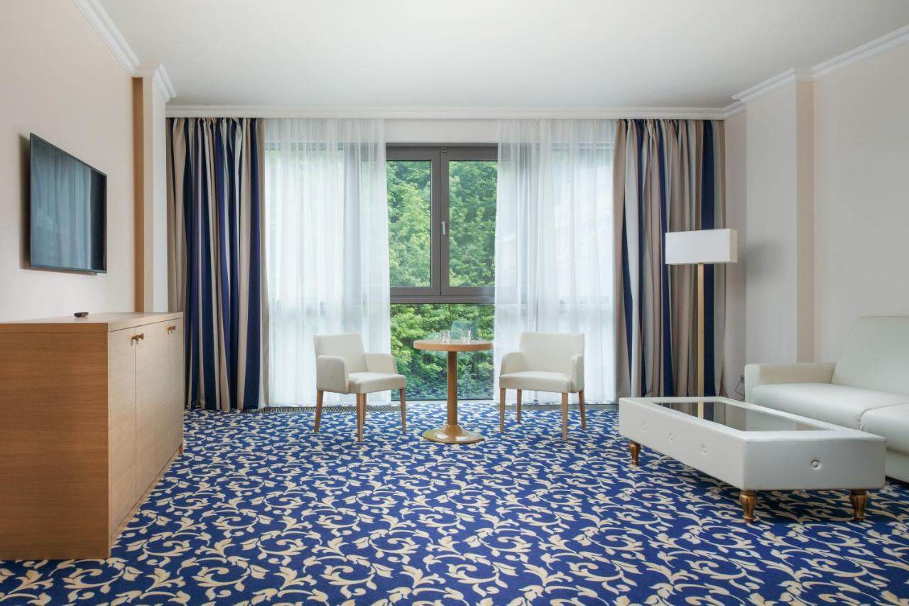 Grandhotel Nabokov Marianske Lazne Bagian luar foto