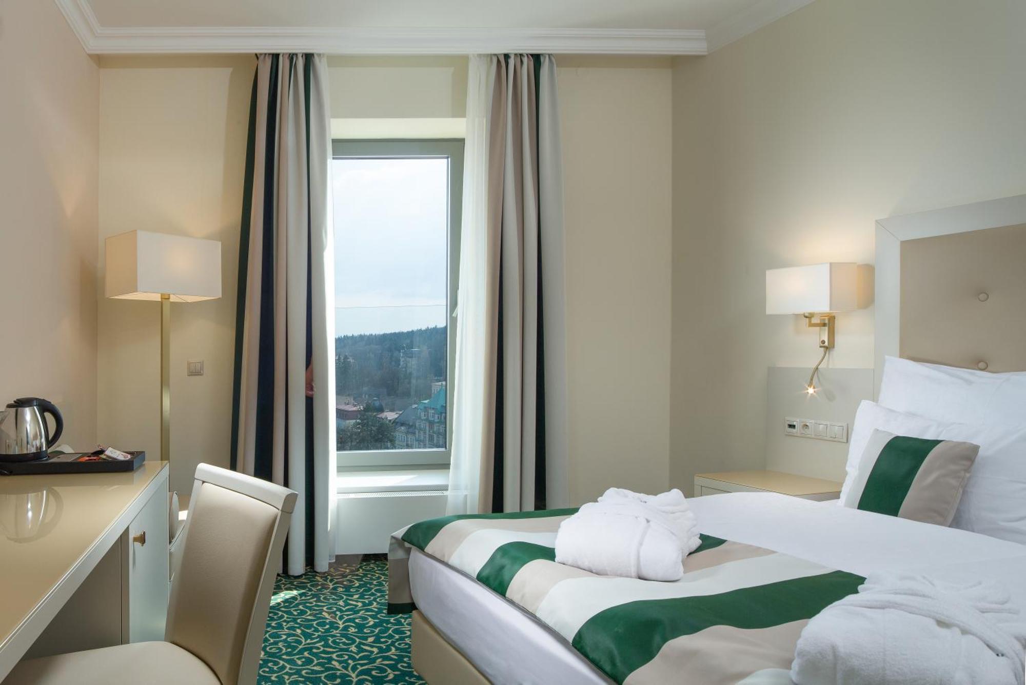 Grandhotel Nabokov Marianske Lazne Ruang foto